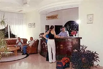 Отель Golden Orange 3*